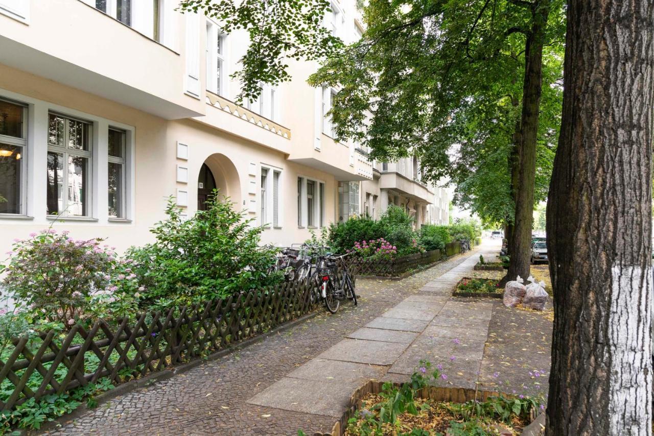 Spacious Loft Style Apartment In Berlin Willmersdorf Exterior foto
